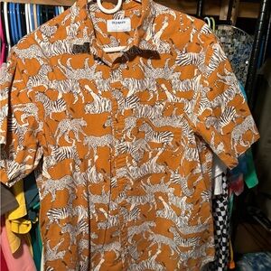 Old Navy Men's Orange and White Animal Print Shirt